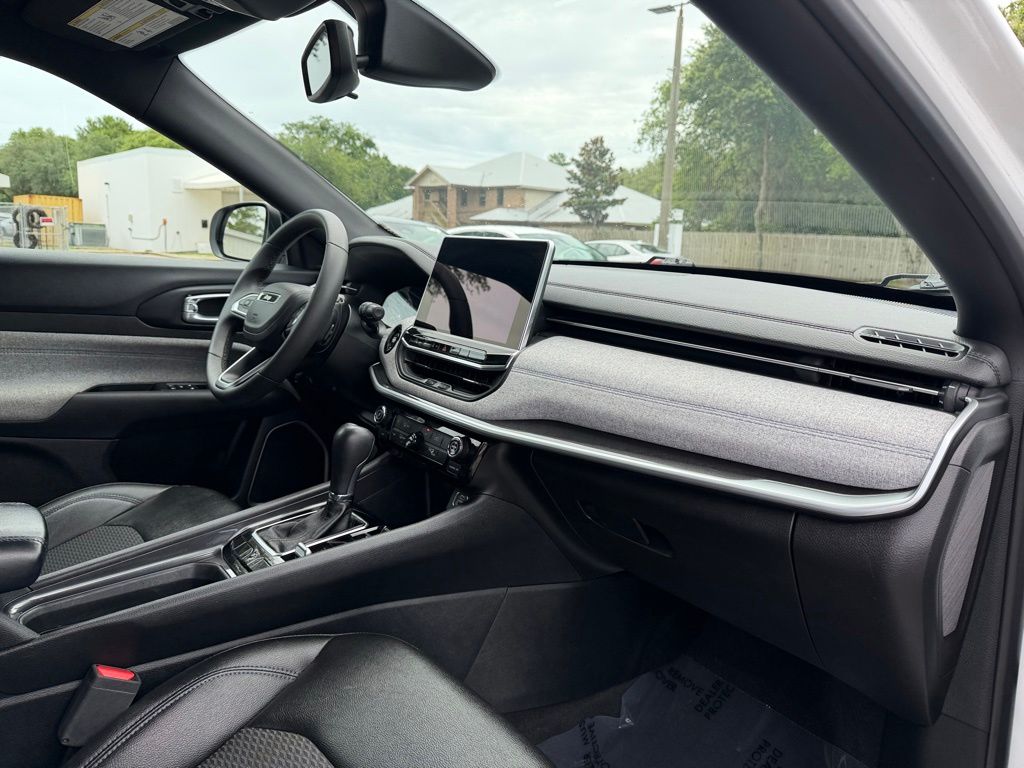 Used 2024 Jeep Compass SUV