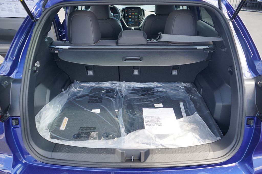 2025 Subaru Crosstrek Sport 11