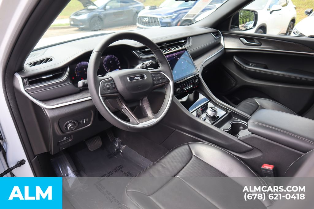 2024 Jeep Grand Cherokee Limited photo 8