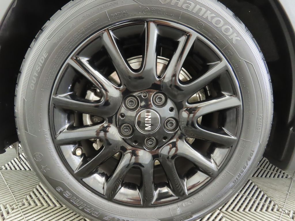 Thumbnail: 2024 MINI Cooper - 27