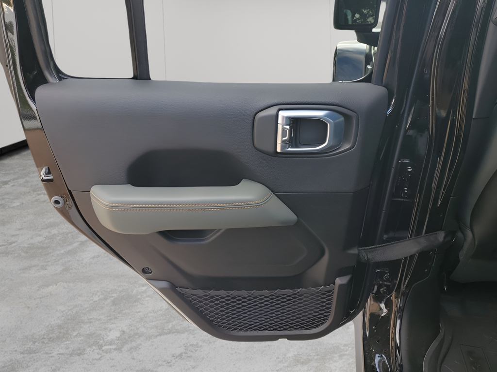 New Car 2025 Jeep Gladiator  Mojave For Sale Under $60,000 In Austin, Texas