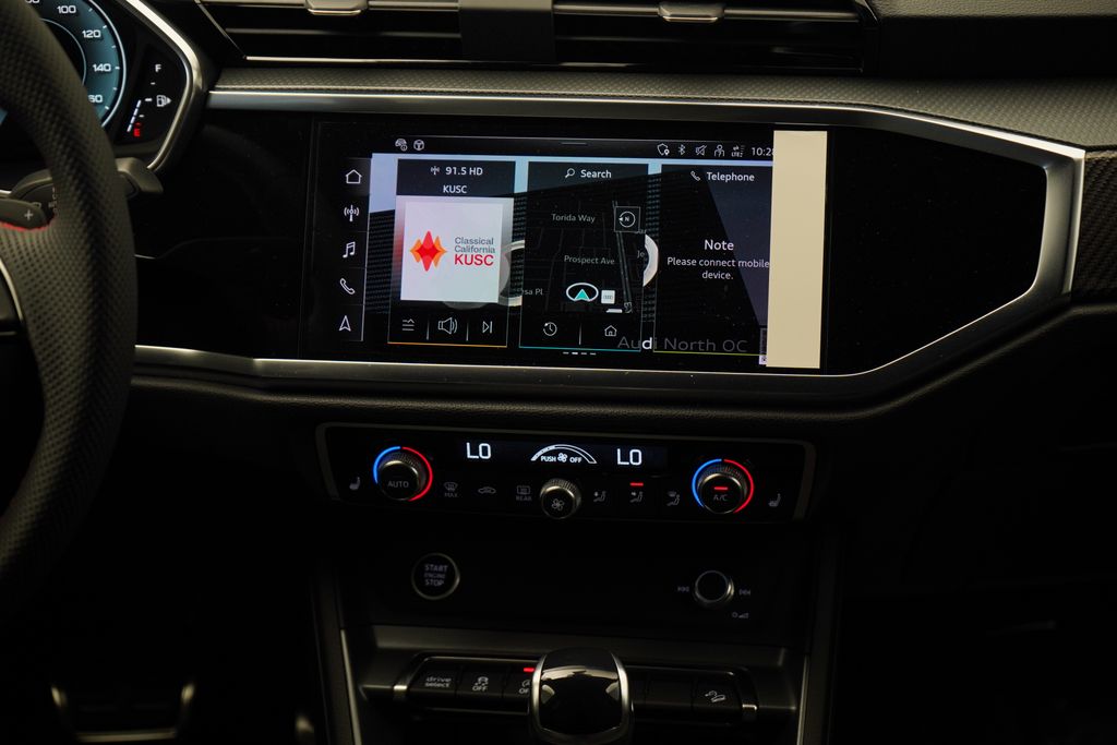 Thumbnail: 2025 Audi Q3 - 9