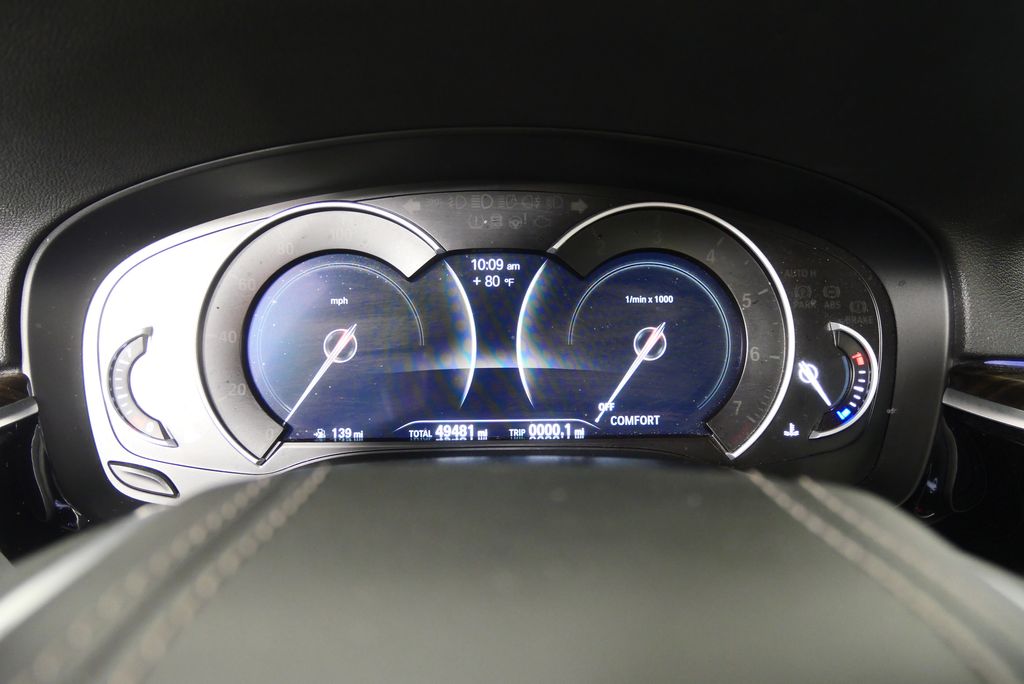 Thumbnail: 2019 BMW 5 Series - 20