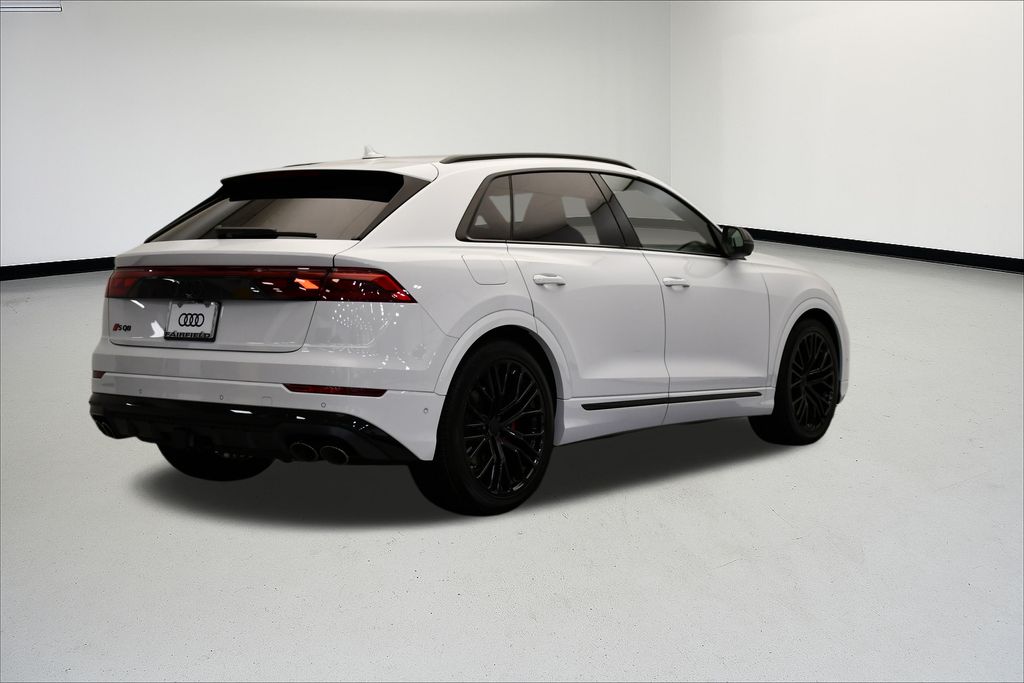 Thumbnail: 2026 Audi SQ8 - 5