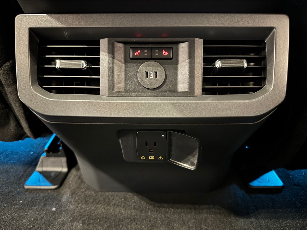 New 2026 Blue Ford Lariat image 24