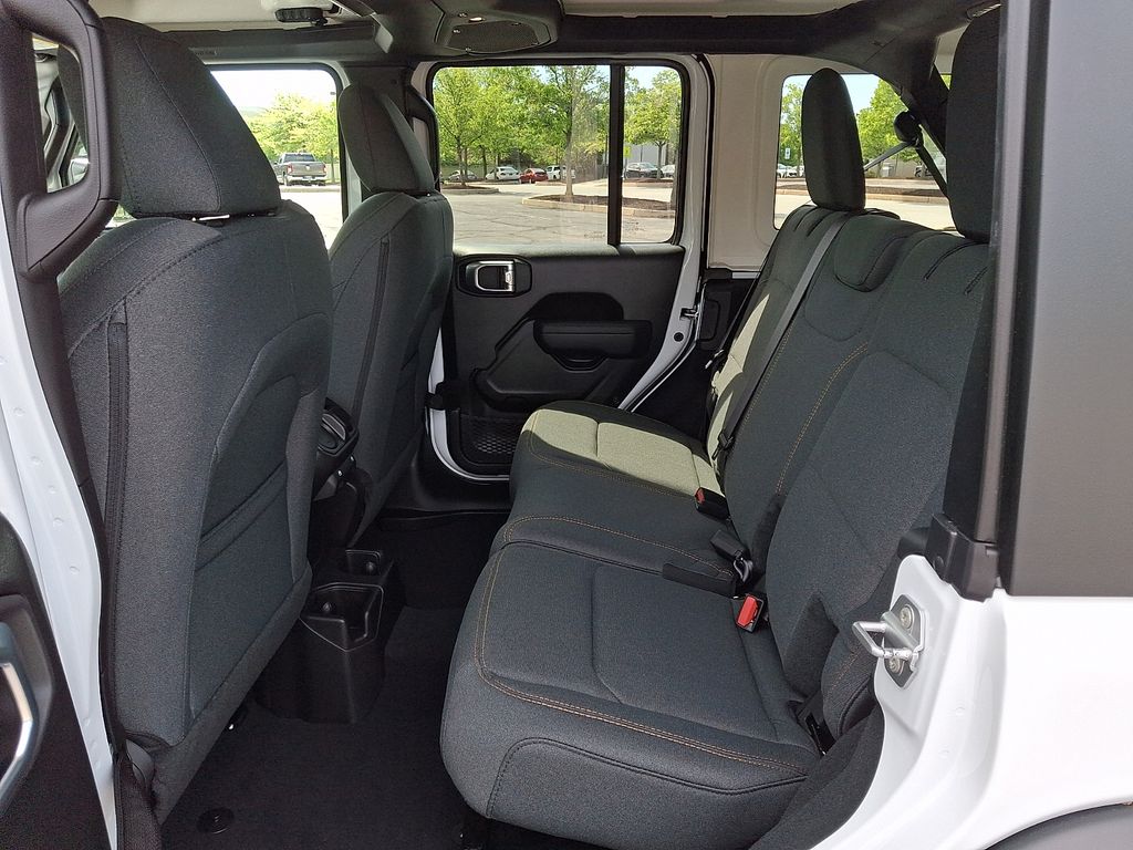 New 2026 Jeep Wrangler SUV