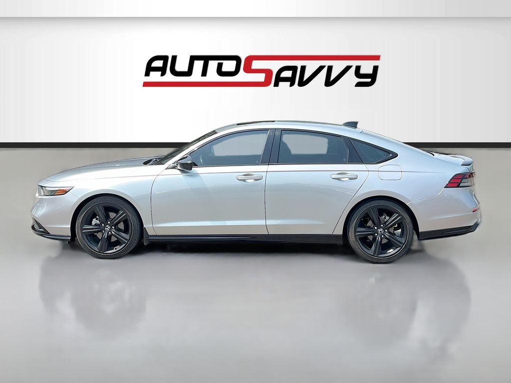 Used 2024 Silver Honda Sport-L image 4
