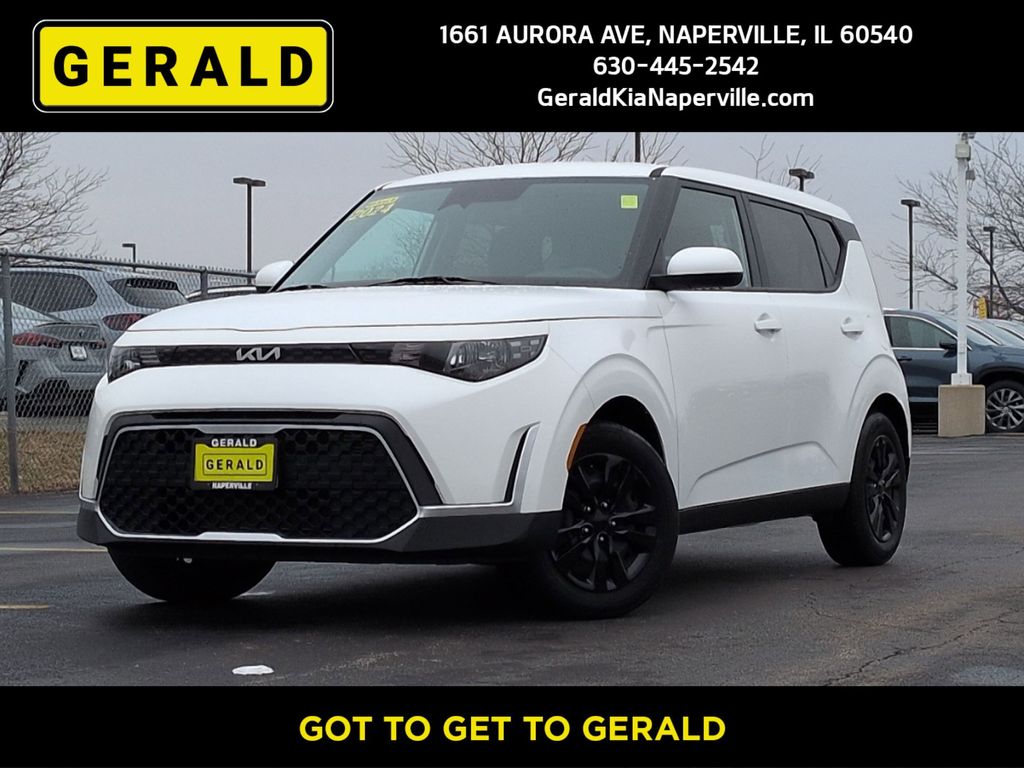 2024 Kia Soul LX FWD