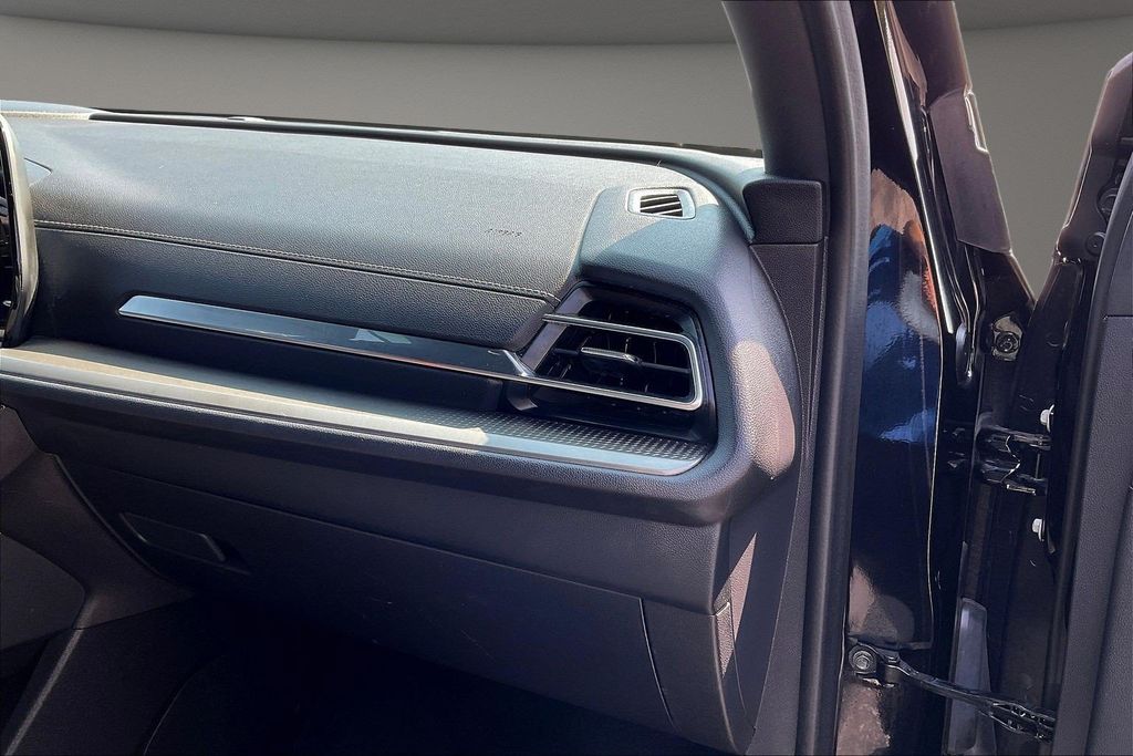 Used 2024 Chevrolet Traverse SUV