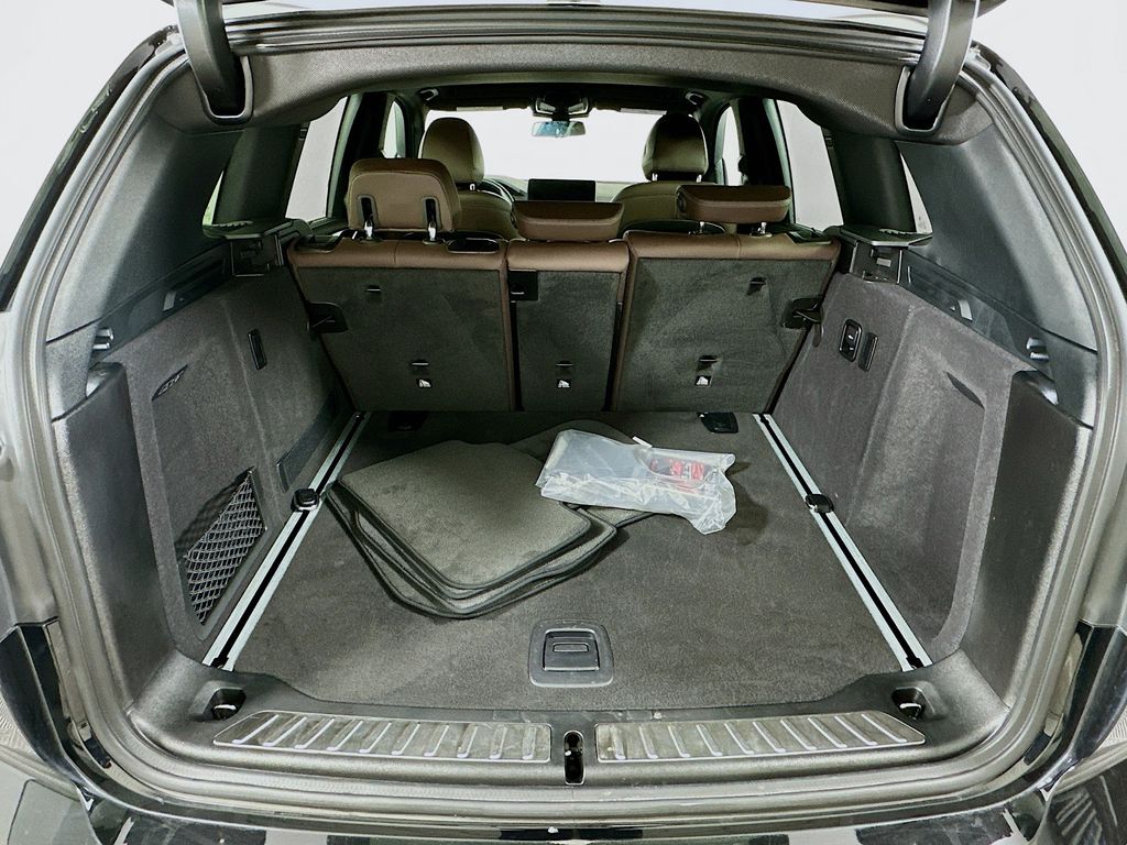 Thumbnail: 2022 BMW X3 - 28