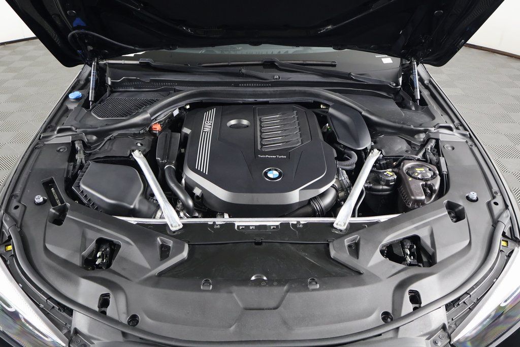 Thumbnail: 2022 BMW 8 Series - 15