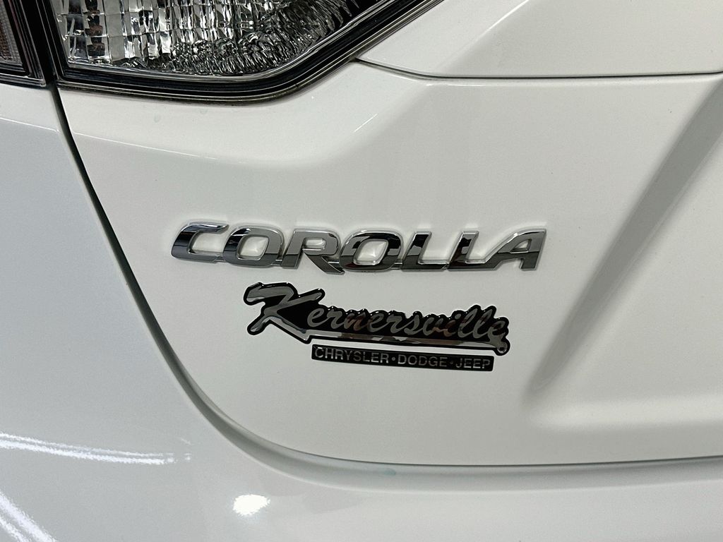 ToyotaCorolla25