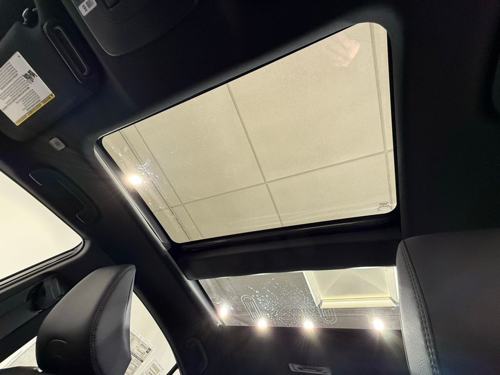 Thumbnail: 2026 Toyota Camry - 18