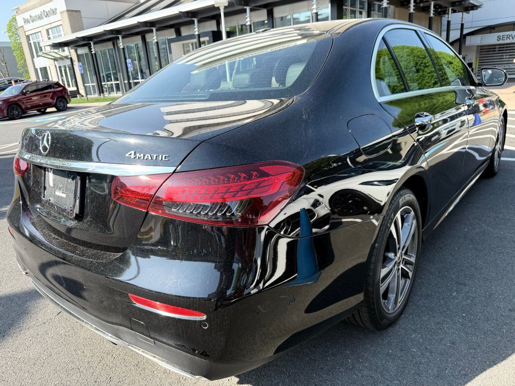 Thumbnail: 2023 Mercedes-Benz E-Class - 3