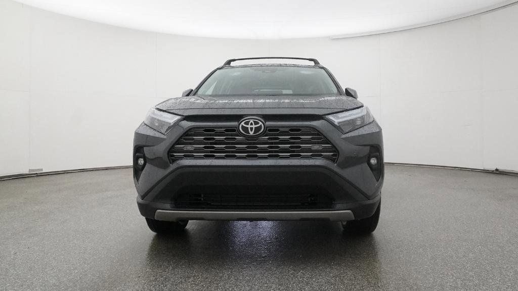 Thumbnail: 2025 Toyota RAV4 - 21