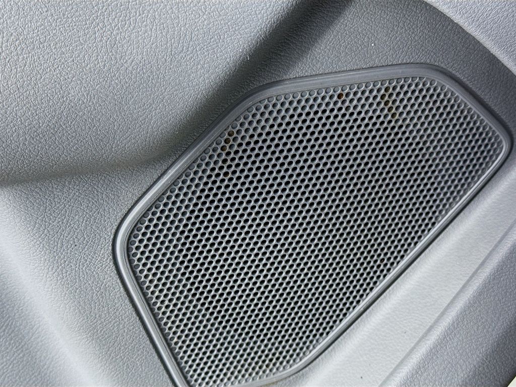 Used Car 2016 Ford Transit-350  Xlt For Sale Under $15,000 In Austin, Texas