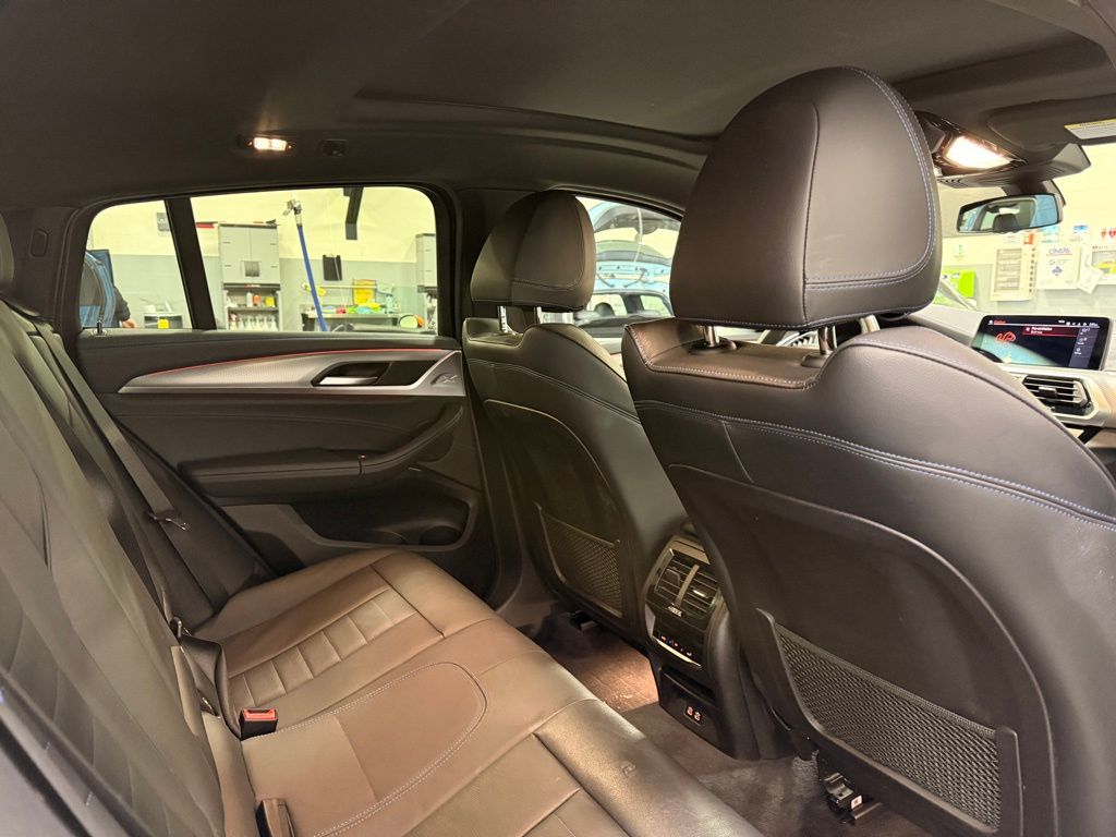 Thumbnail: 2020 BMW X4 - 26