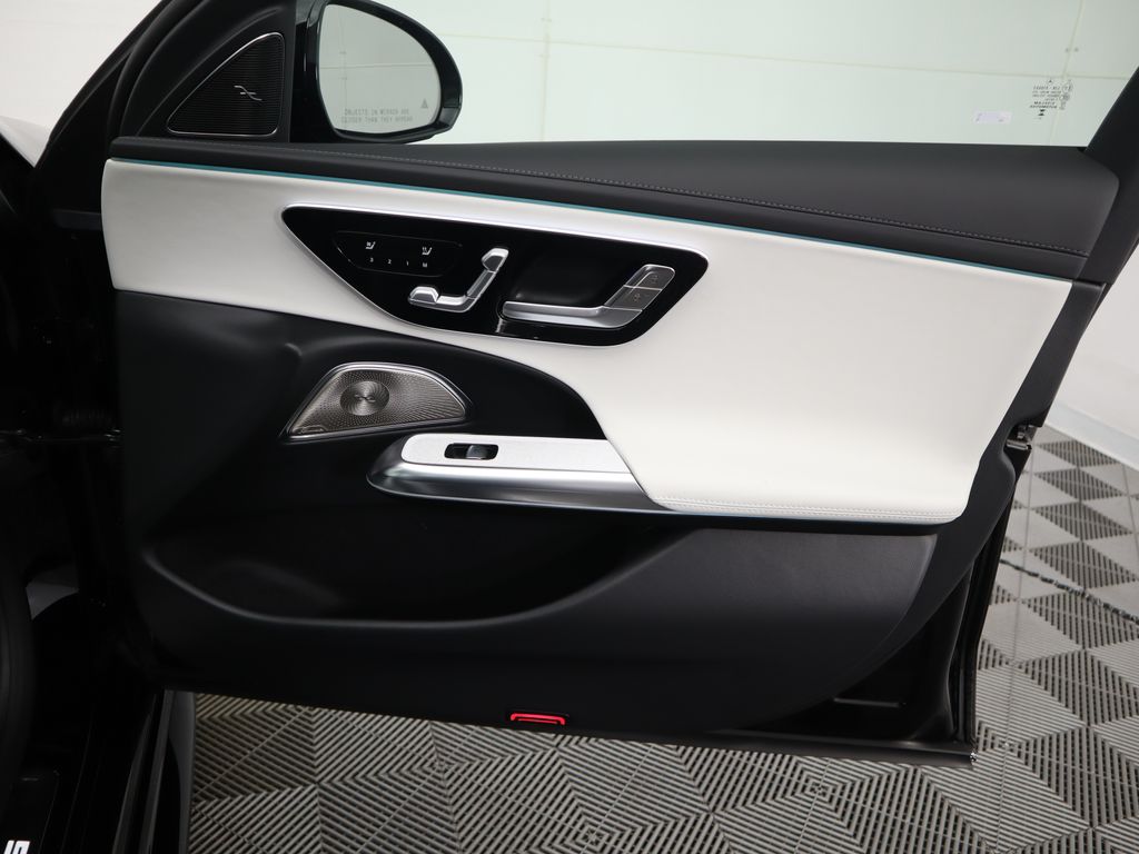 Thumbnail: 2026 Mercedes-Benz E-Class - 27