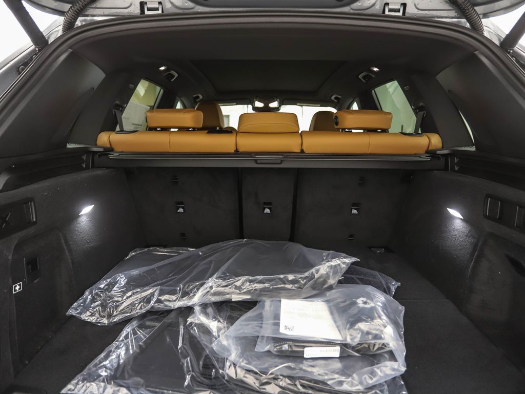 Thumbnail: 2026 BMW X5 - 24