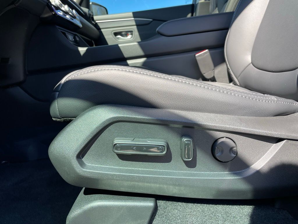 Thumbnail: 2026 Honda Pilot - 28