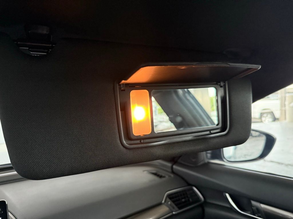 Thumbnail: 2022 Honda Accord - 20