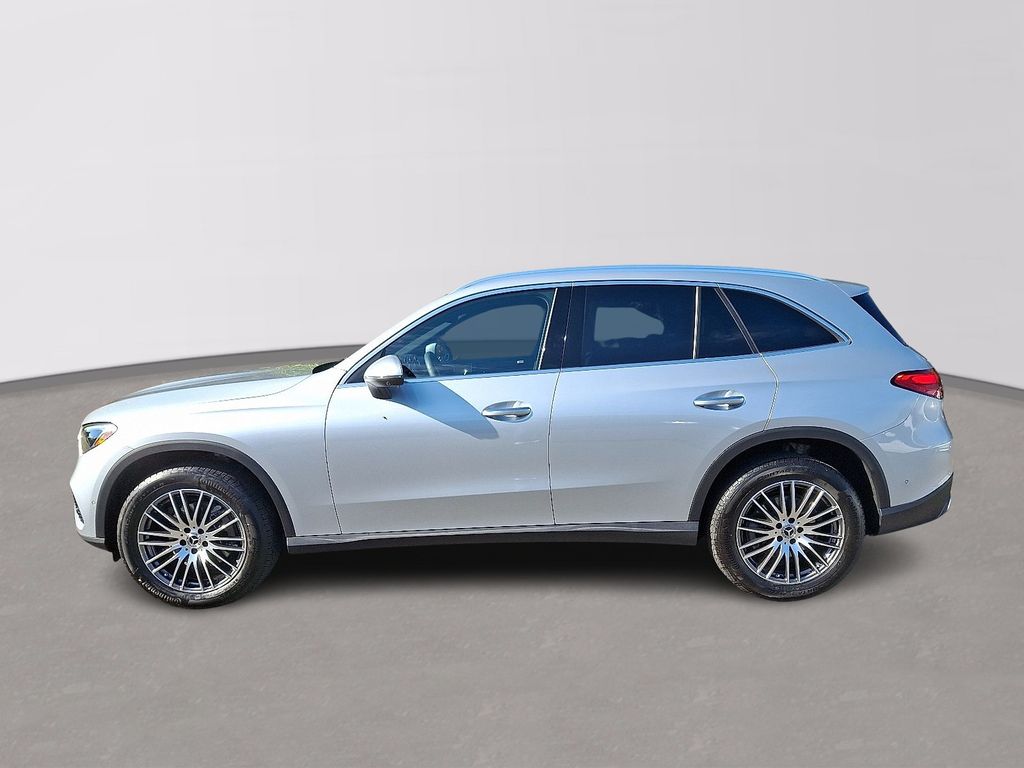 Thumbnail: 2025 Mercedes-Benz GLC - 7