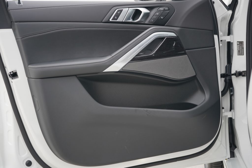 Thumbnail: 2026 BMW X6 - 9