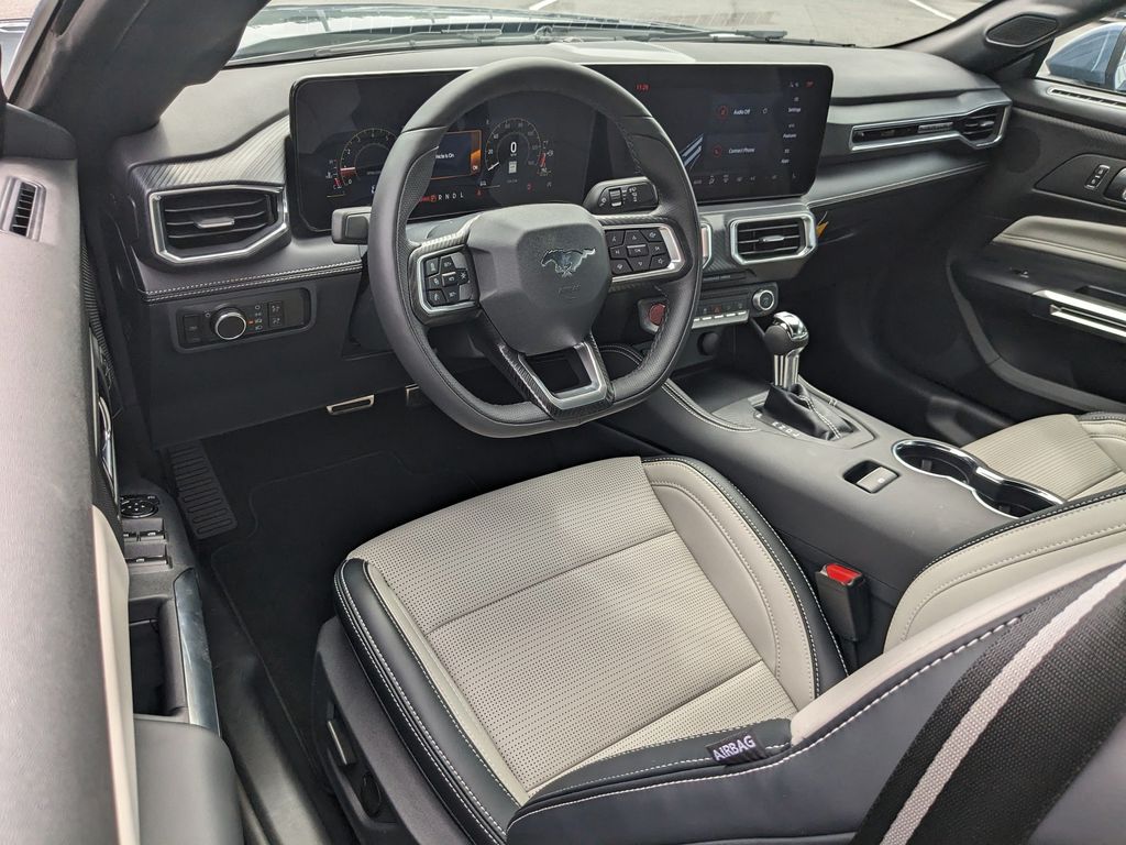 2025 Ford Mustang EcoBoost Premium
