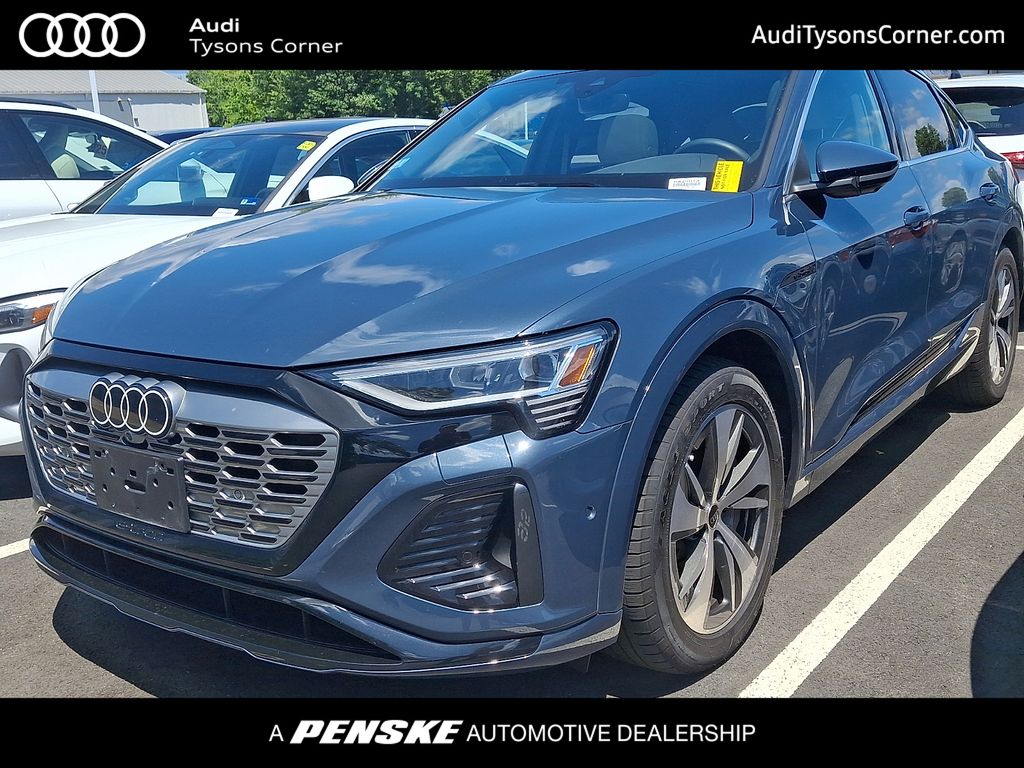 2024 Audi Q8 e-tron Premium Plus -
                  Vienna, VA