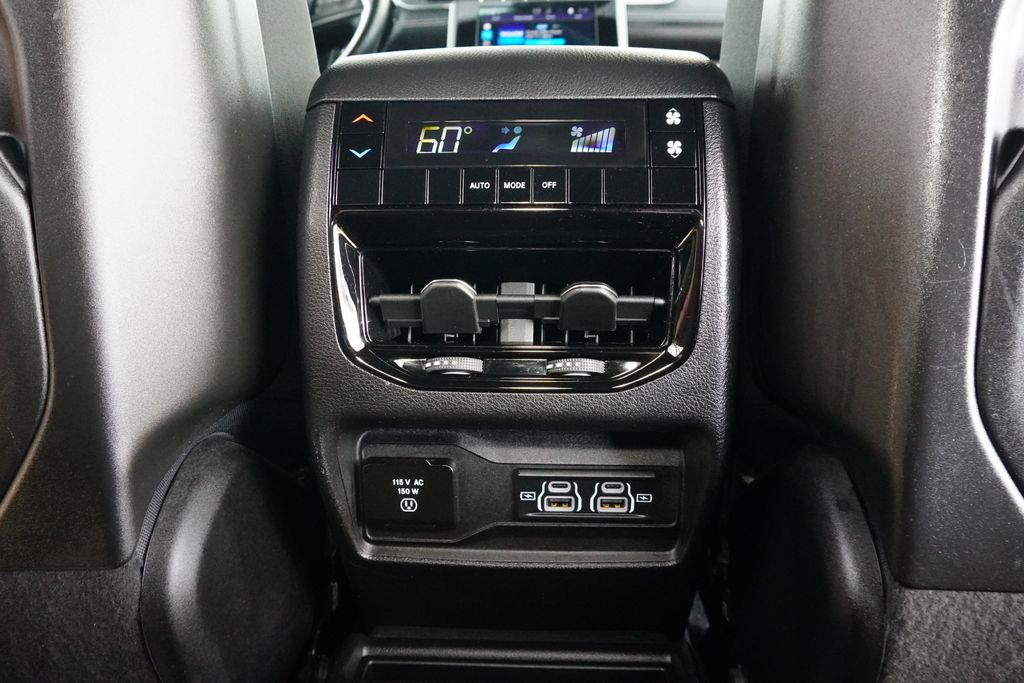 Used Car 2021 Jeep Grand Cherokee L  Altitude For Sale Under $25,000 In Weatherford, Texas