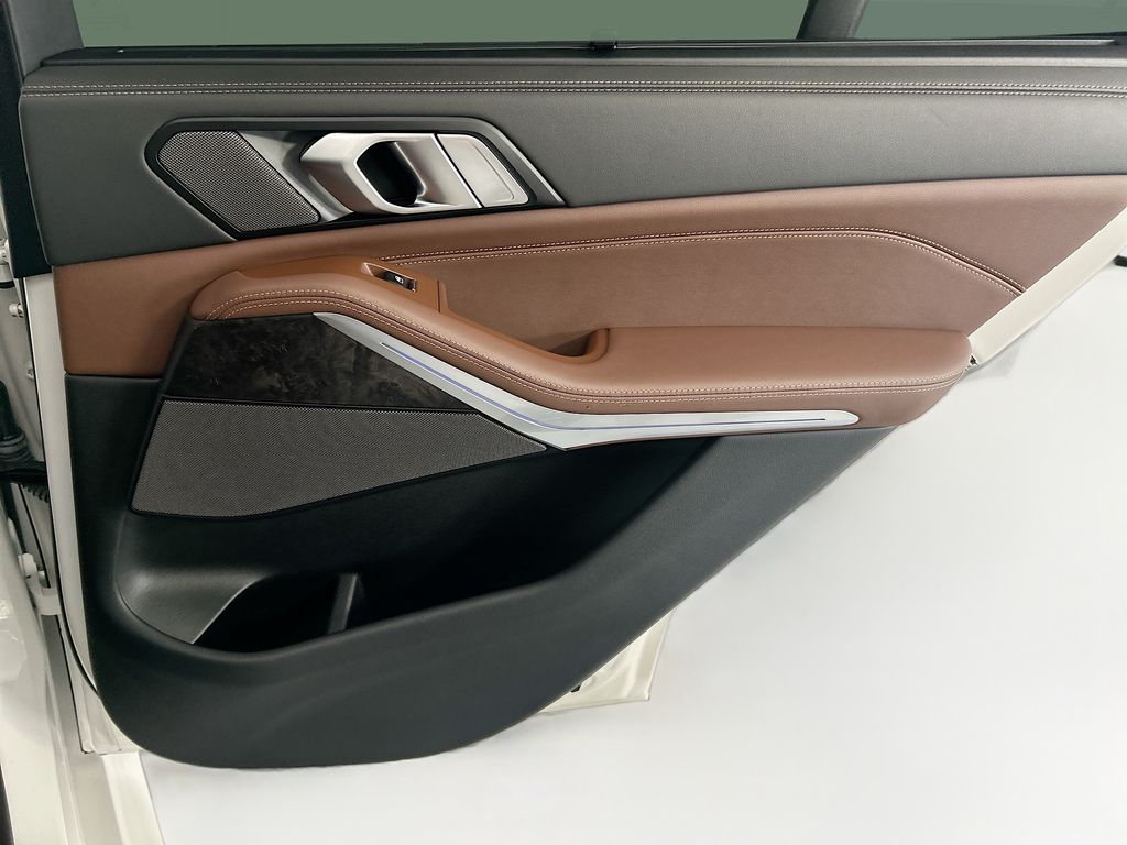 Thumbnail: 2024 BMW X5 - 26
