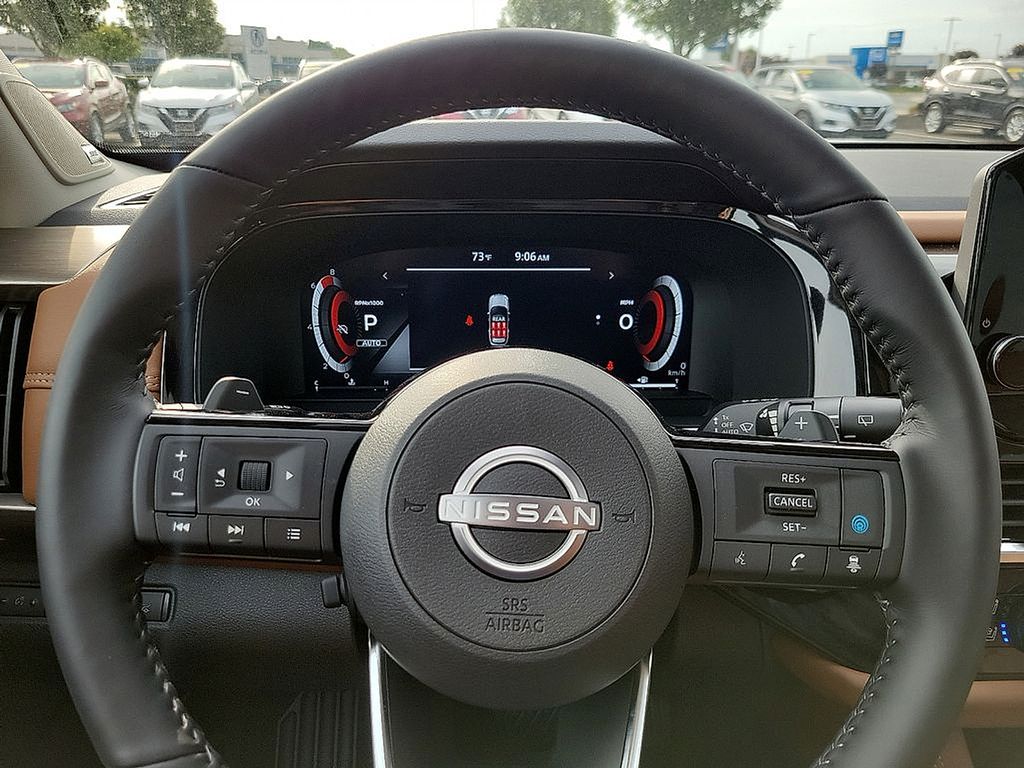 Thumbnail: 2025 Nissan Pathfinder - 11