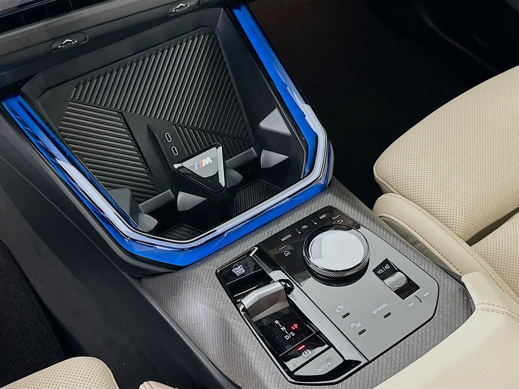 Thumbnail: 2026 BMW X3 - 15