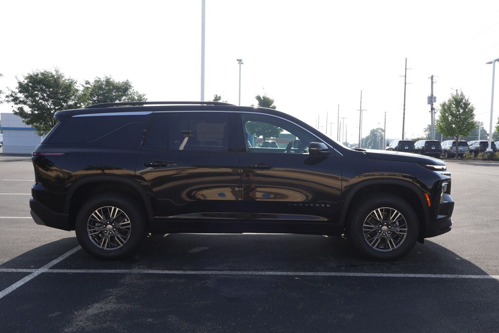 Thumbnail: 2026 Chevrolet Traverse - 7