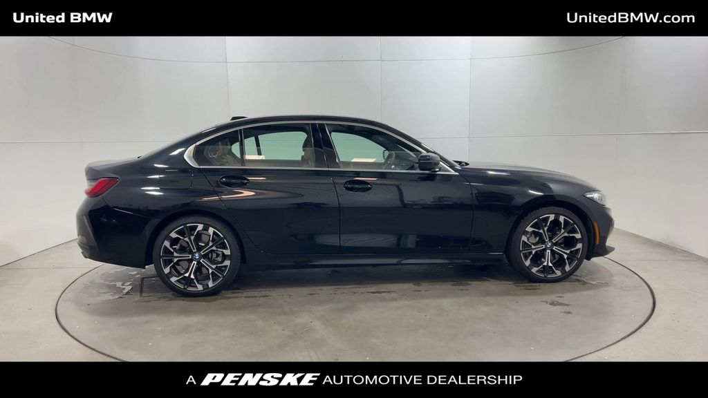 Thumbnail: 2025 BMW 3 Series - 9