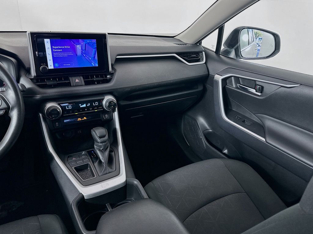 Thumbnail: 2024 Toyota RAV4 - 23