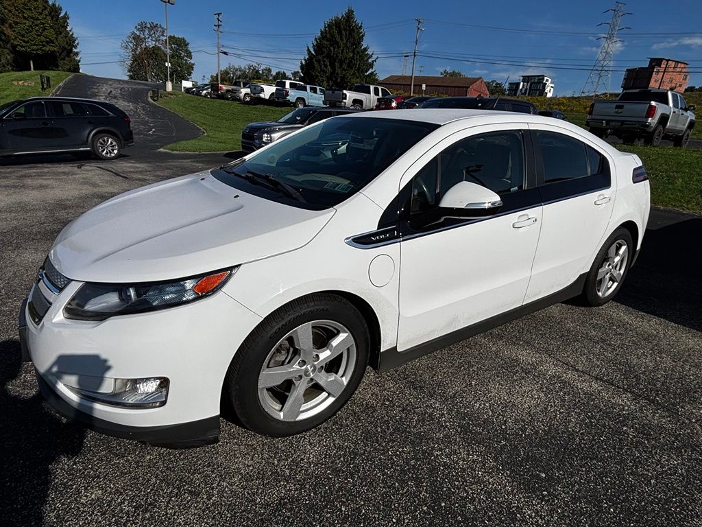 Summit White 2013 Chevrolet Volt Hatchback Front-Wheel Drive Automatic