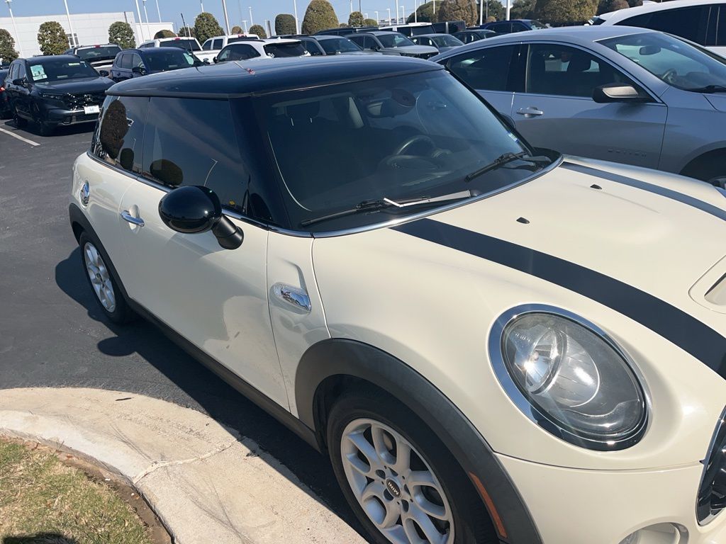 2015 MINI Cooper Base 3