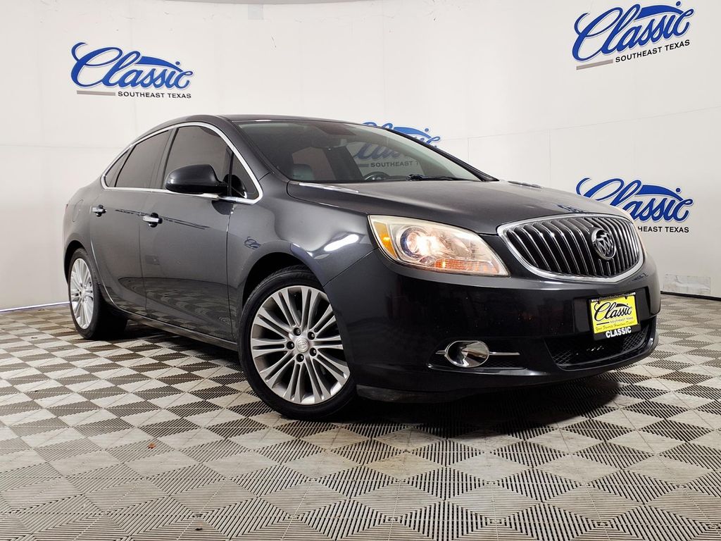 Smoky Gray Metallic 2014 Buick Verano Sedan Front-Wheel Drive 6-Speed Automatic Overdrive