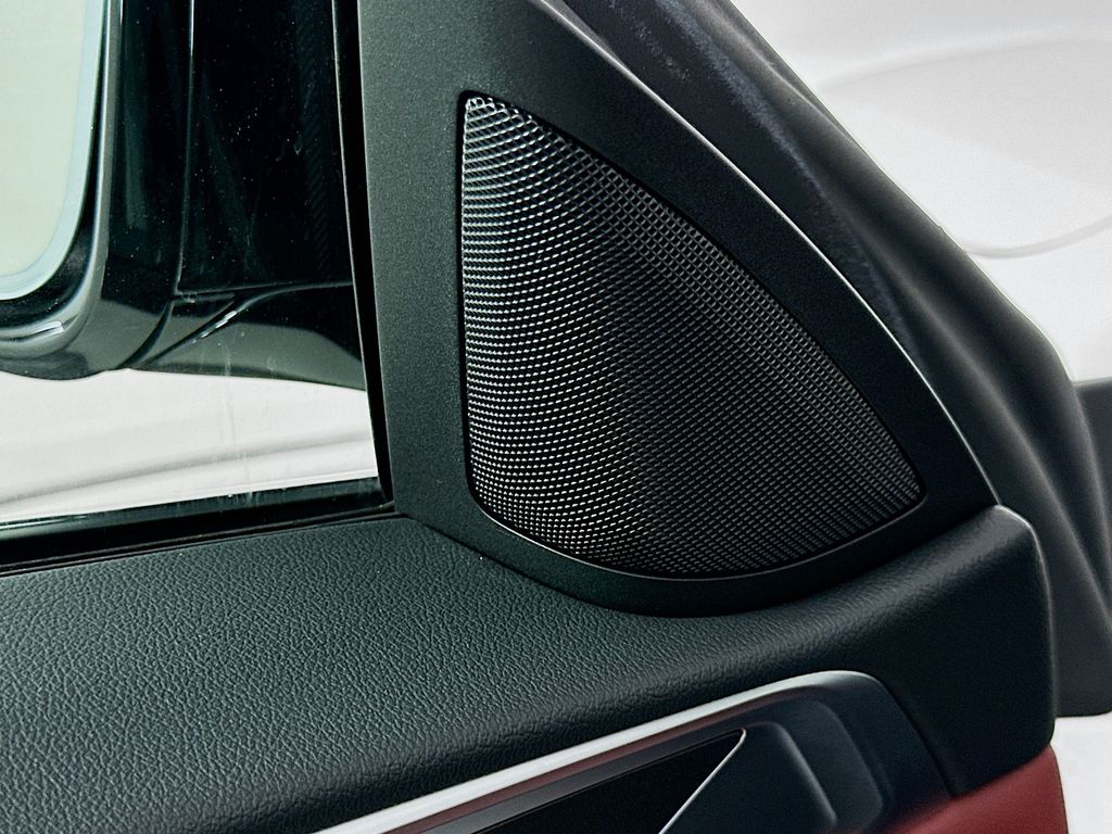 Thumbnail: 2025 BMW 4 Series - 19