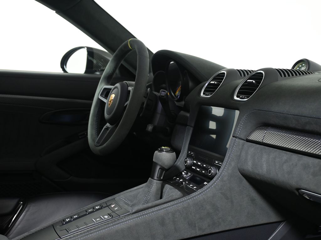 Thumbnail: 2025 Porsche 718 Cayman - 32