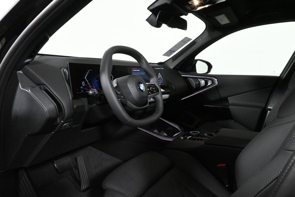 Thumbnail: 2026 BMW X3 - 15