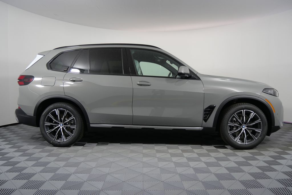 2025 BMW X5 xDrive40i 2