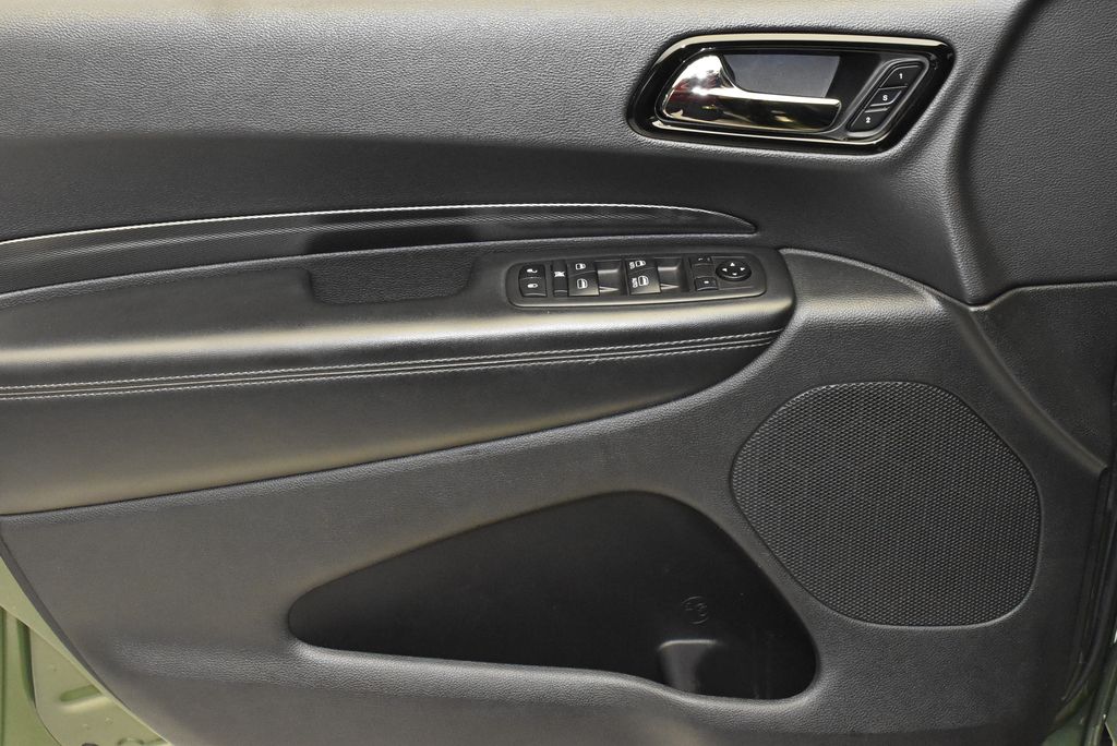 Thumbnail: 2021 Dodge Durango - 10