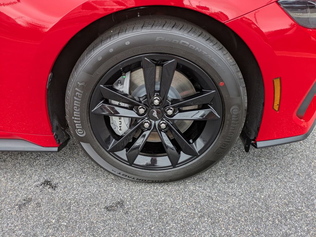 2025 Ford Mustang GT Fastback