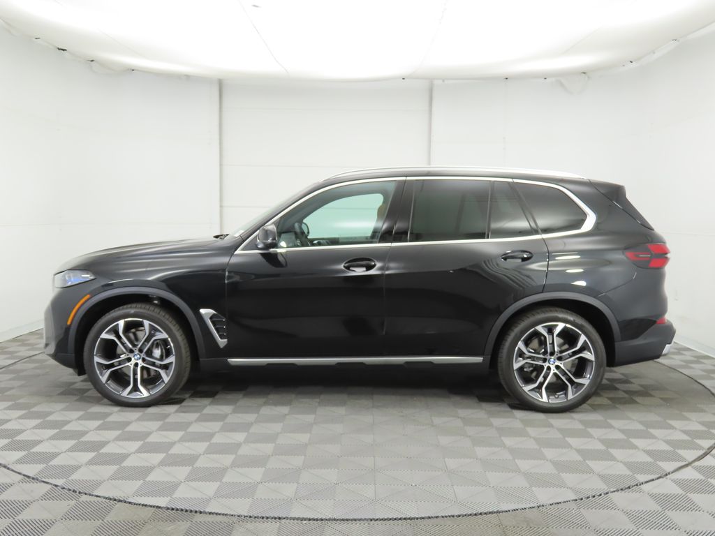 2025 BMW X5 sDrive40i 8