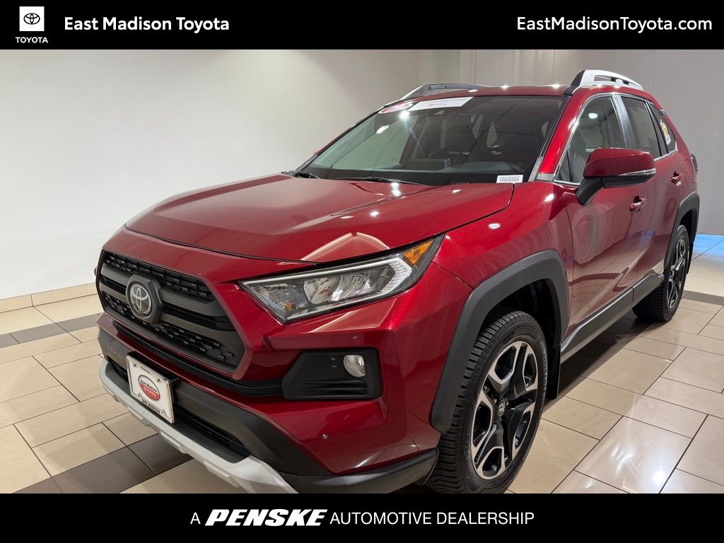 Thumbnail: 2019 Toyota RAV4 - 1