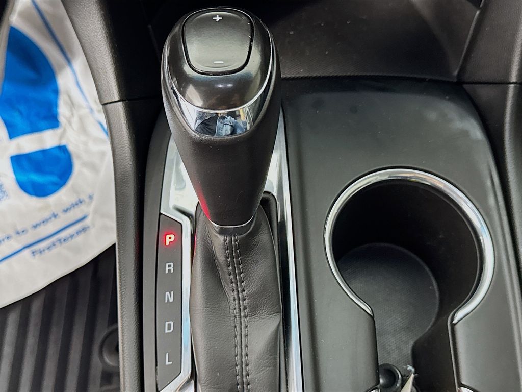 Used Car 2019 Chevrolet Equinox  Lt For Sale Under $20,000 In Austin, Texas