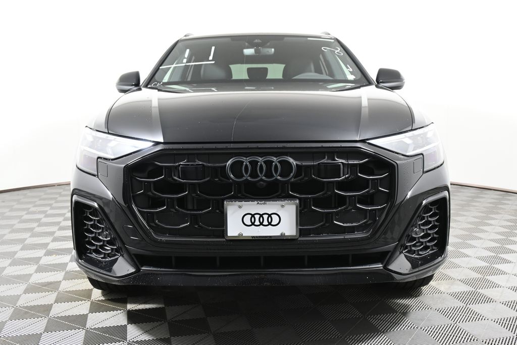 2025 Audi Q8  9