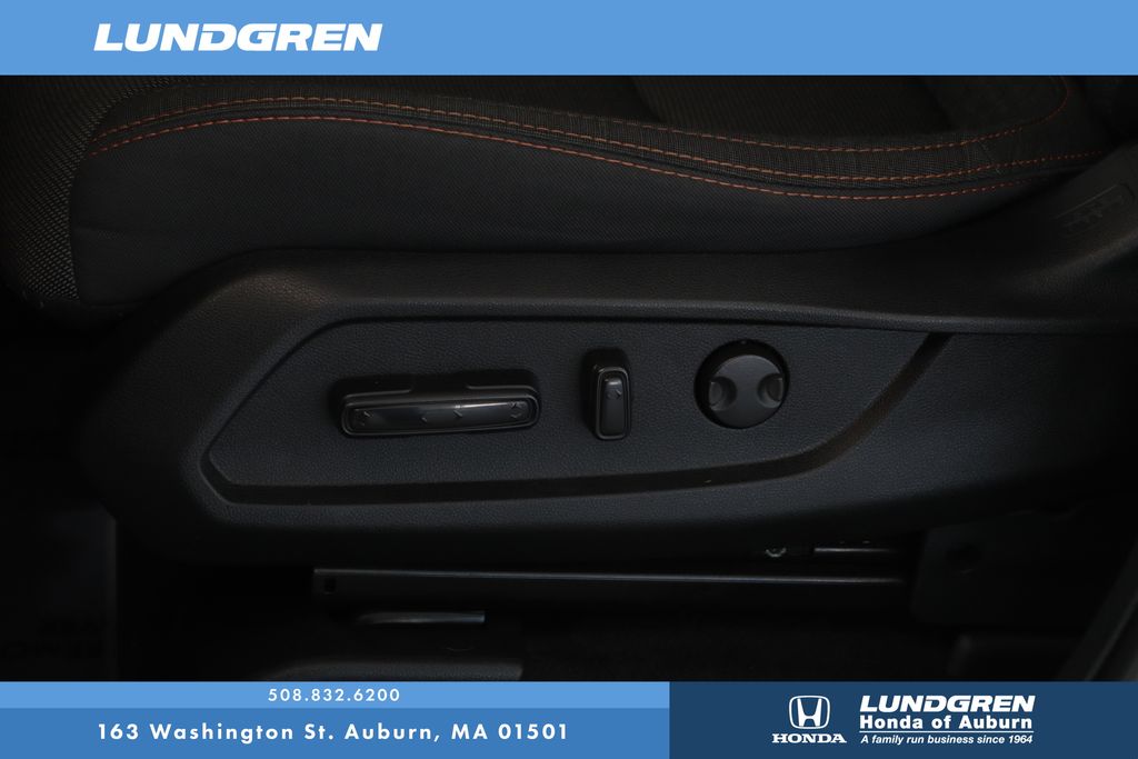 Used 2025 Honda Pilot SUV